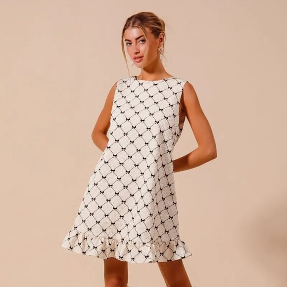 SO ME Texture Bow Printed Mini Ruffle Dress - Picture 1 of 9
